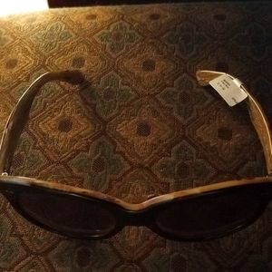 Manhattan 22 Black wood 55-19-140